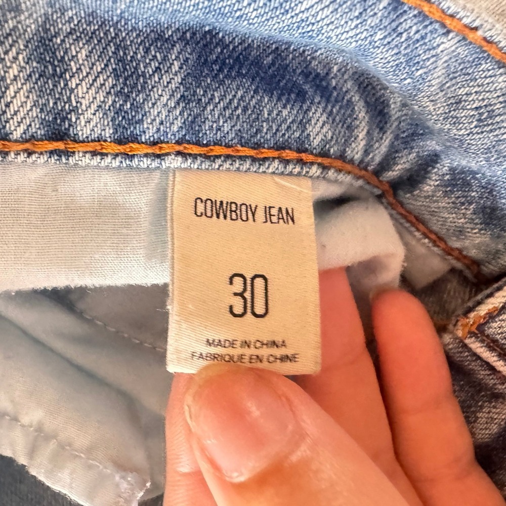 BDG Urban Outfitters Cowboy Jean Light Wash Distressed Straight Leg Size 30 - Picture 4 of 6